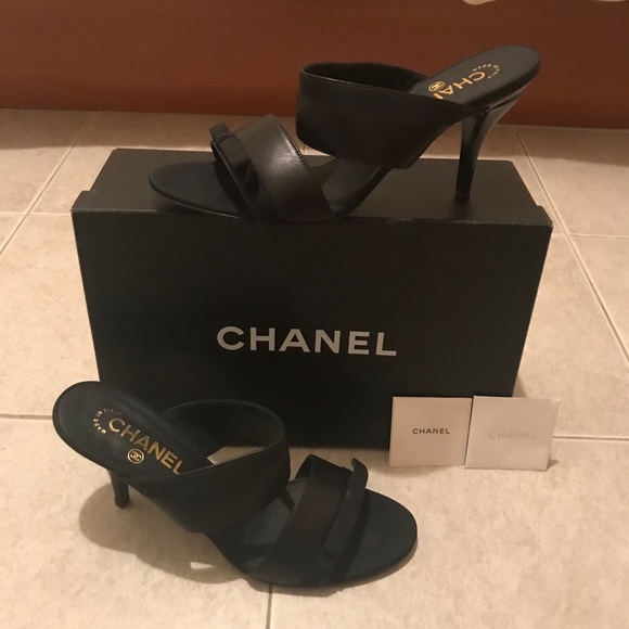 CHANEL Black Leather Slide Sandal Heels